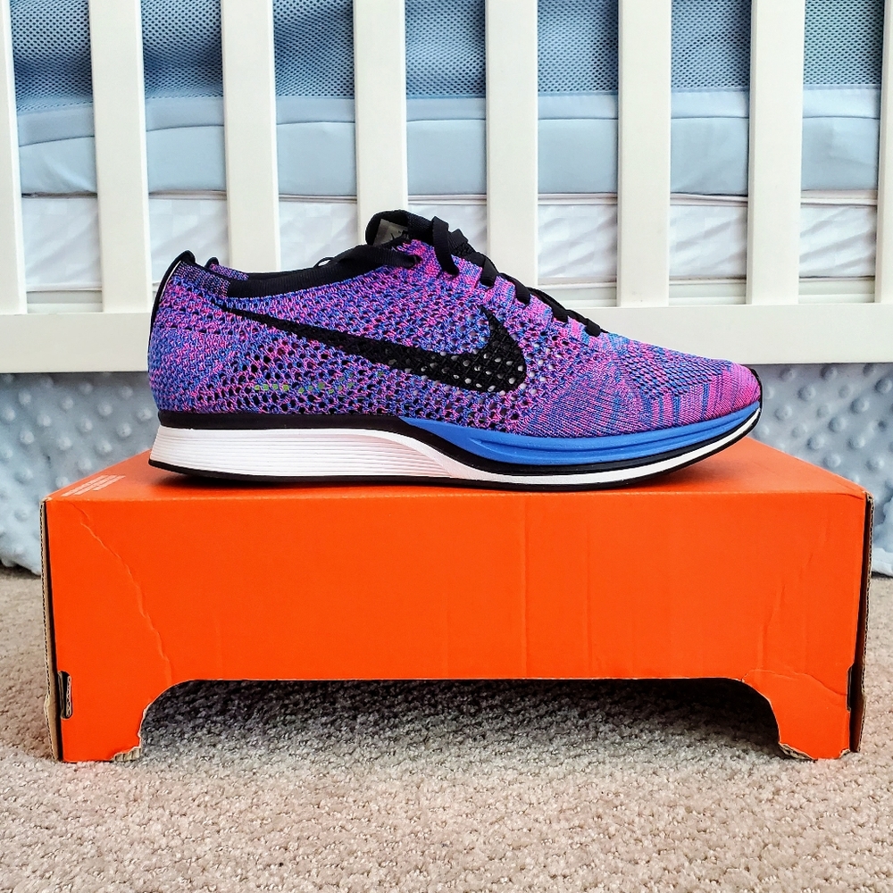 *SOLD* 🦄 🔥Nike Flyknit Racer BNWB sz 8.5 Rare